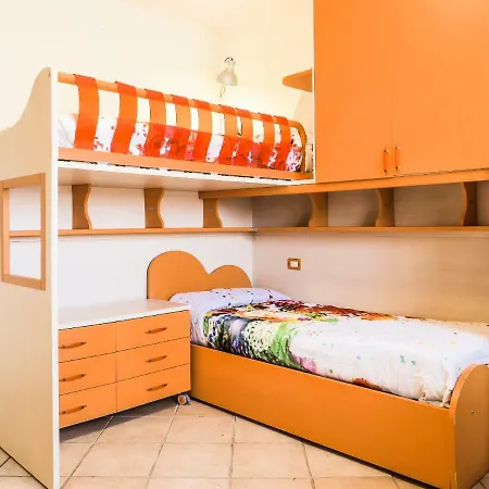 Casa Bianca - Sui Sentieri Per Le 5 Terre *